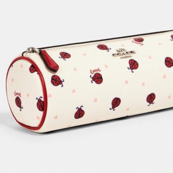 Makeup Brush Holder With Ladybug Print - Picture 14 of 16